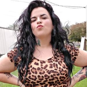 Meet your Posher, Angel